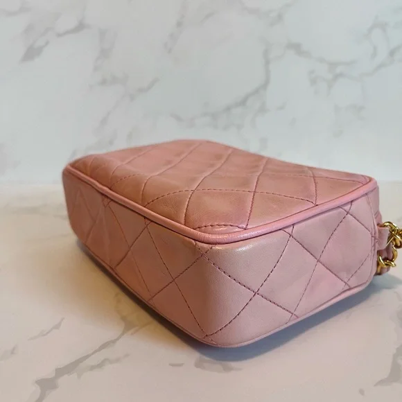 SOLD Small Vintage CHANEL Pink Lambskin Camera Bag - Picture 8 of 13